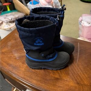 Kamik Navy and Black Snow Boots